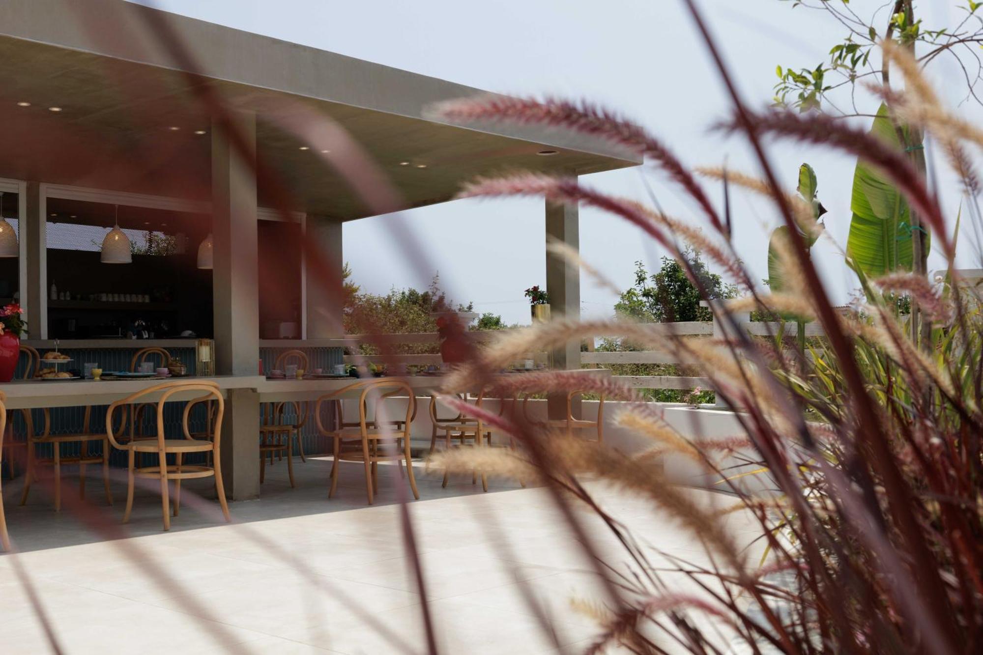 Maggana Residence Миния Экстерьер фото
